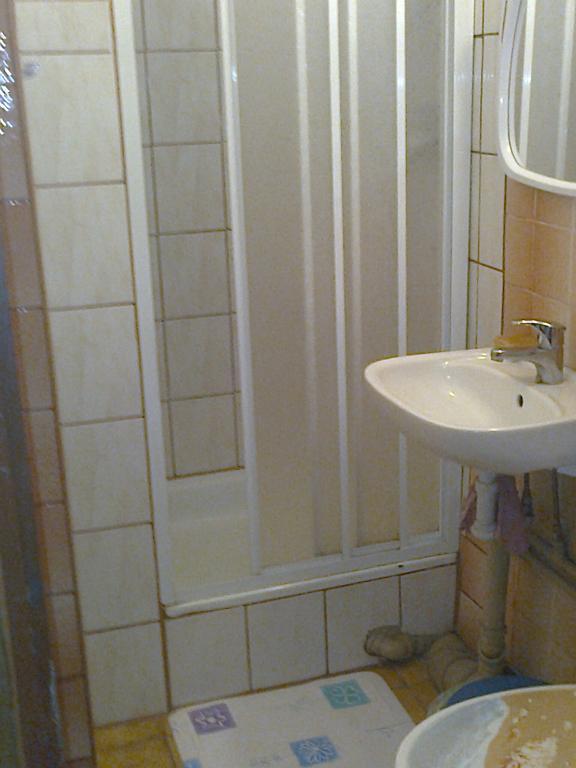 Maxim Pokoje Goscinne Iwonicz-Zdrój Exterior foto